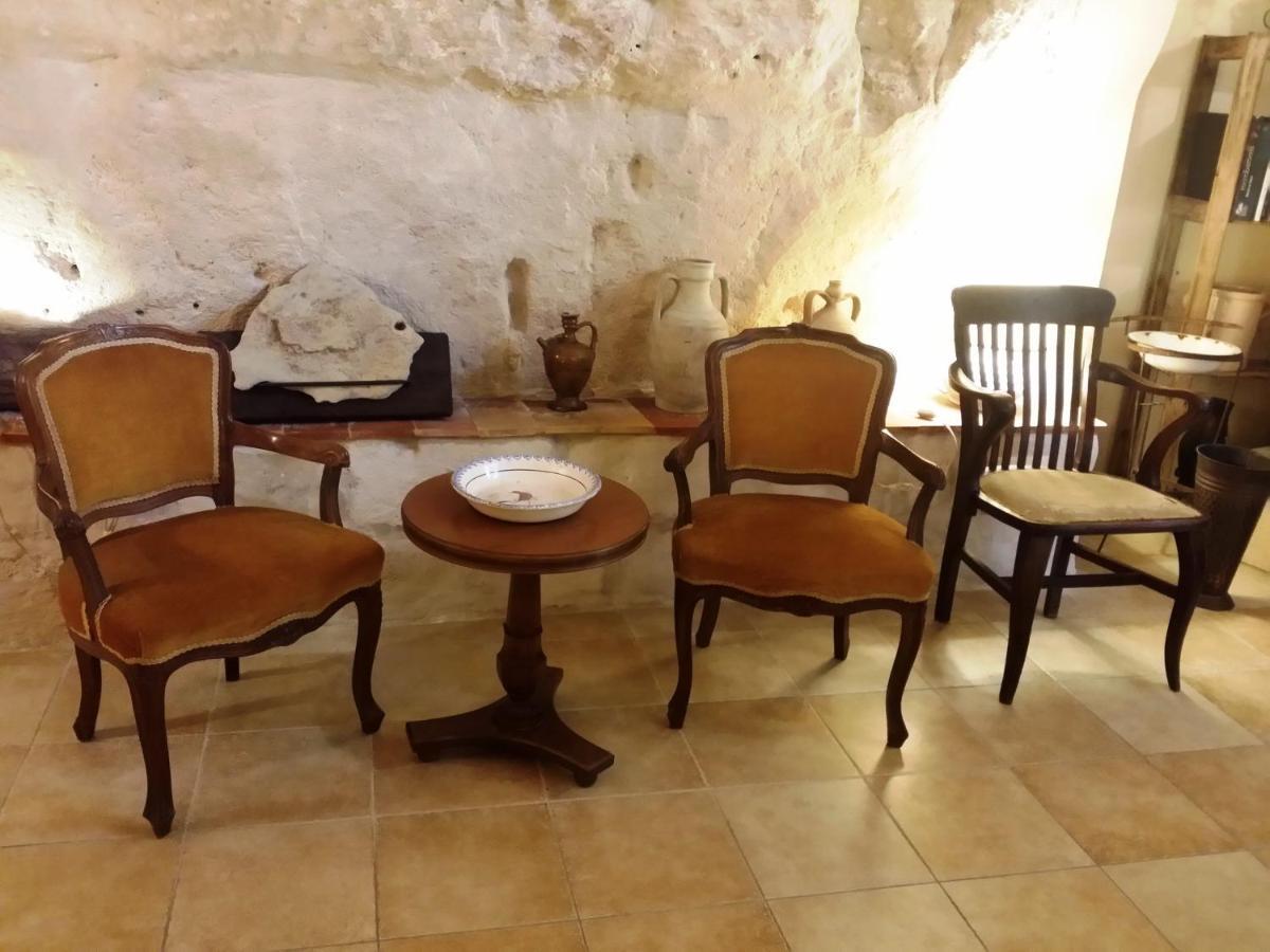 Matera In Medio Villa Bagian luar foto